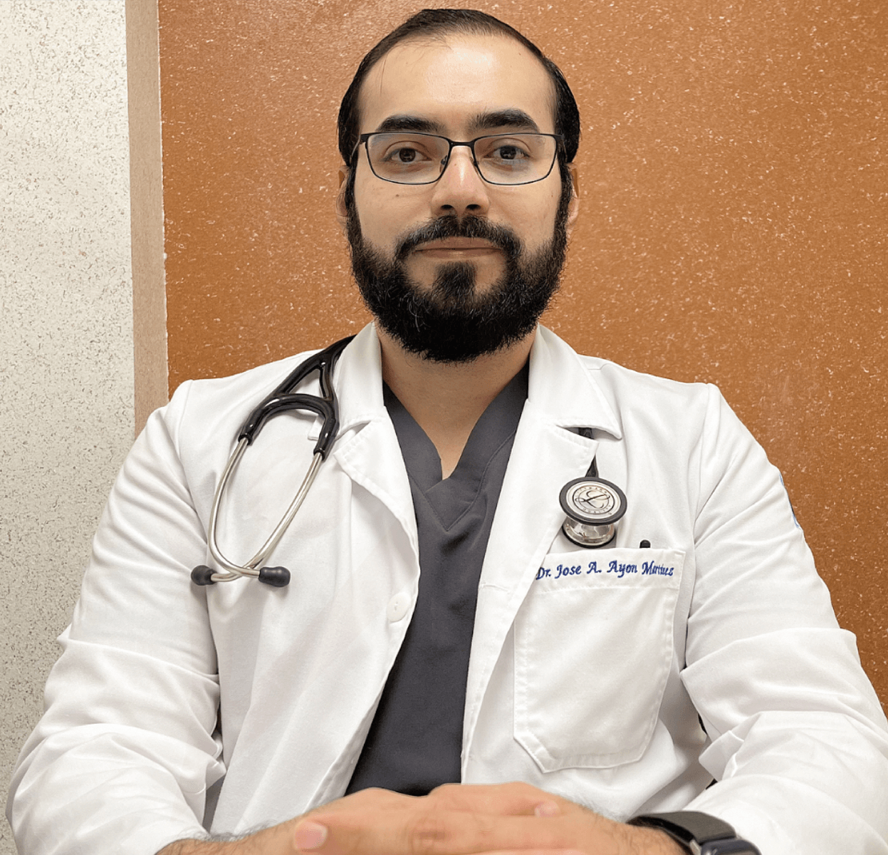 Dr. José Alberto Ayón Martínez